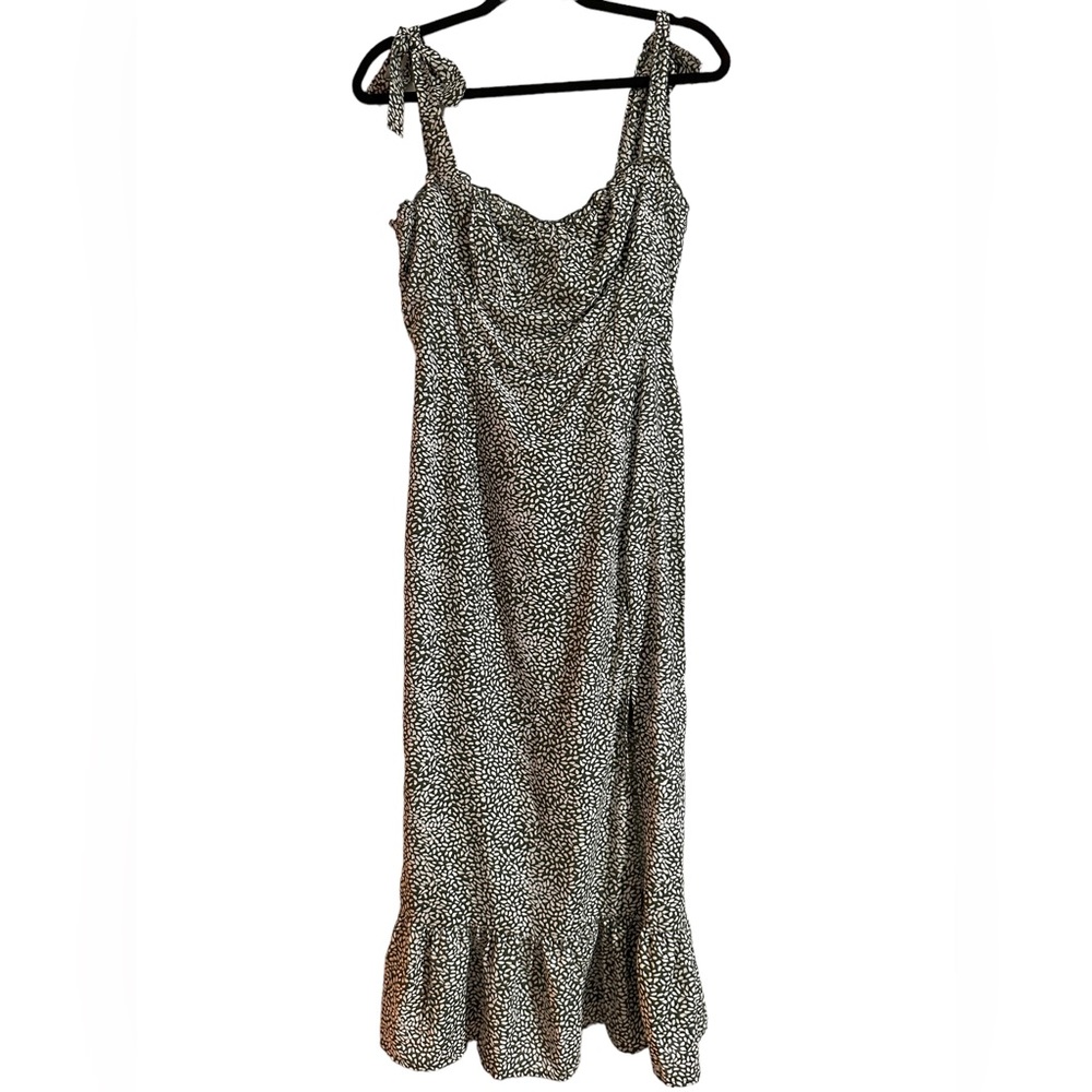 Petal & Pup - “Carmen” - Olive/Cream Midi Dress - Size 8